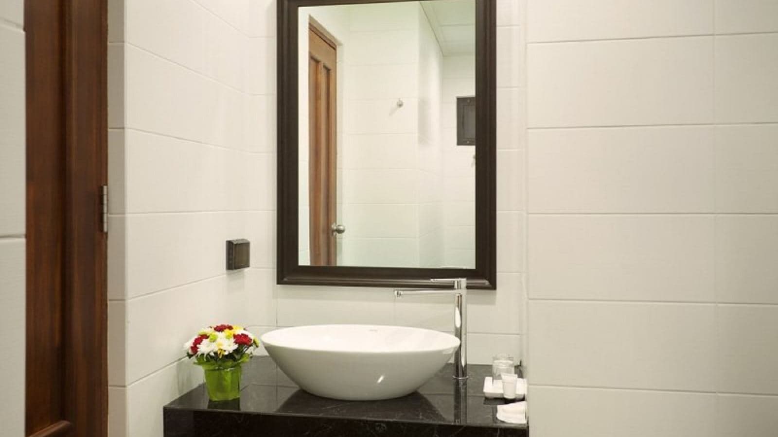 rooms-deluxe-room