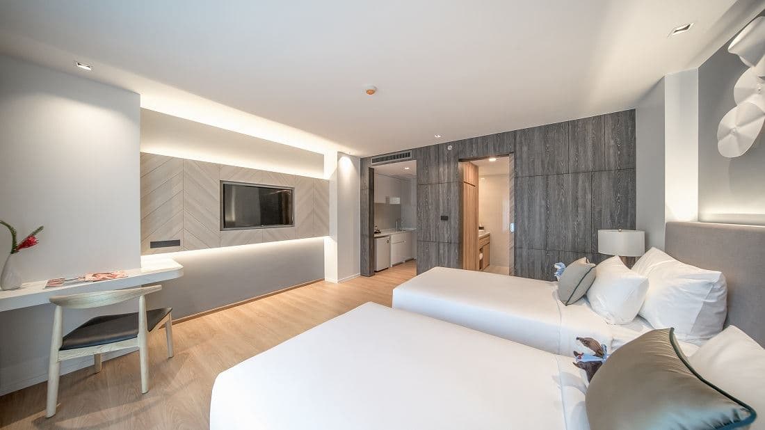 rooms-superior-room