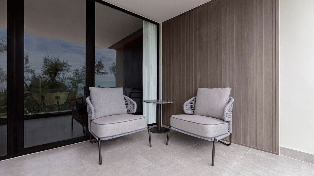 rooms-balcony--ocean-view
