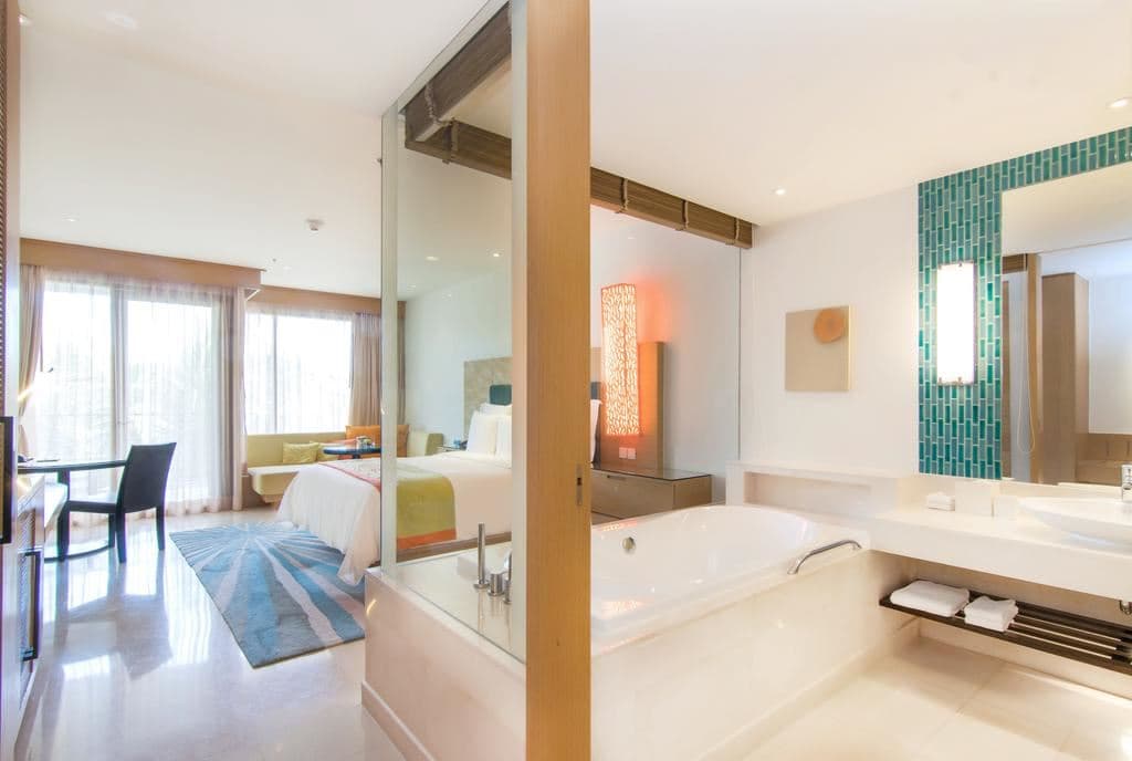 rooms-deluxe-room