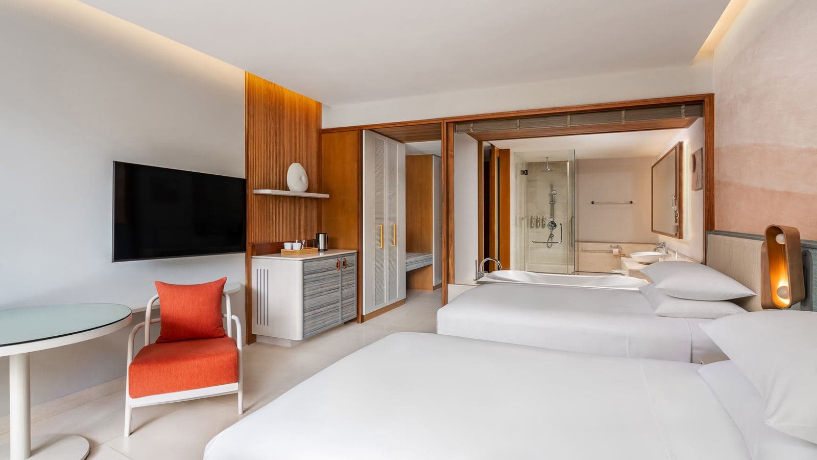 rooms-deluxe-lagoon