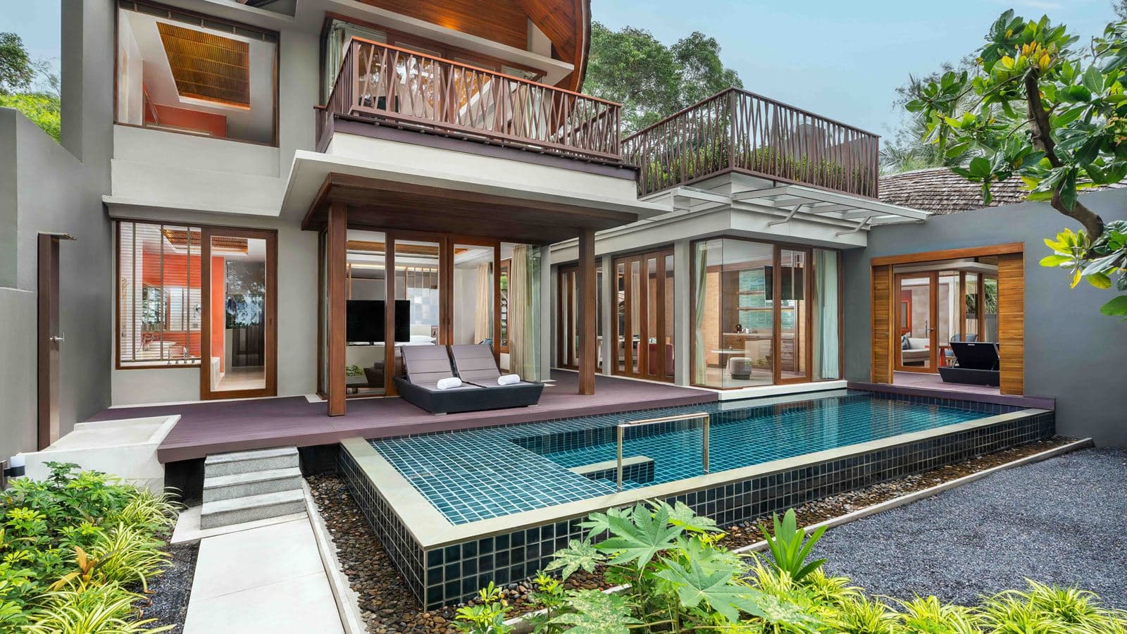 rooms-duplex-oceanfront-villa--three-bedrooms