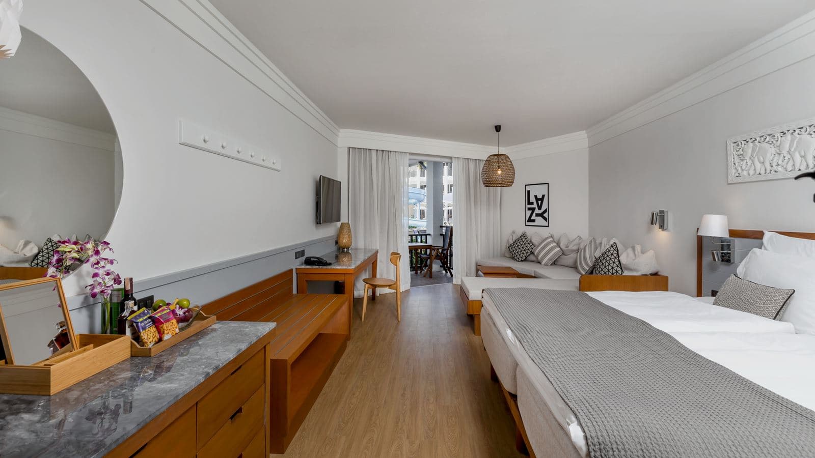 rooms-royal-studio