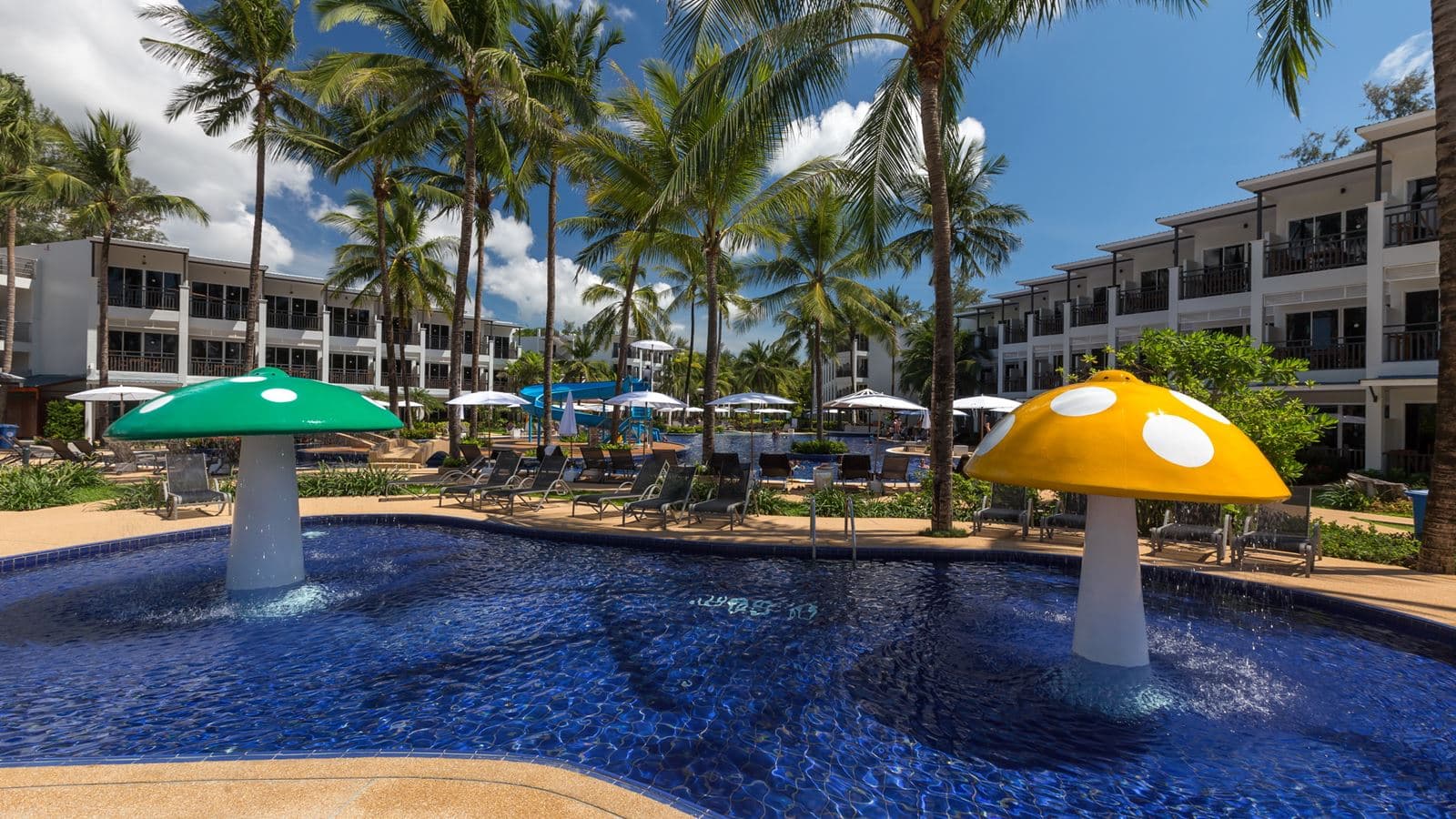 pools-outdoor-childrens-pool