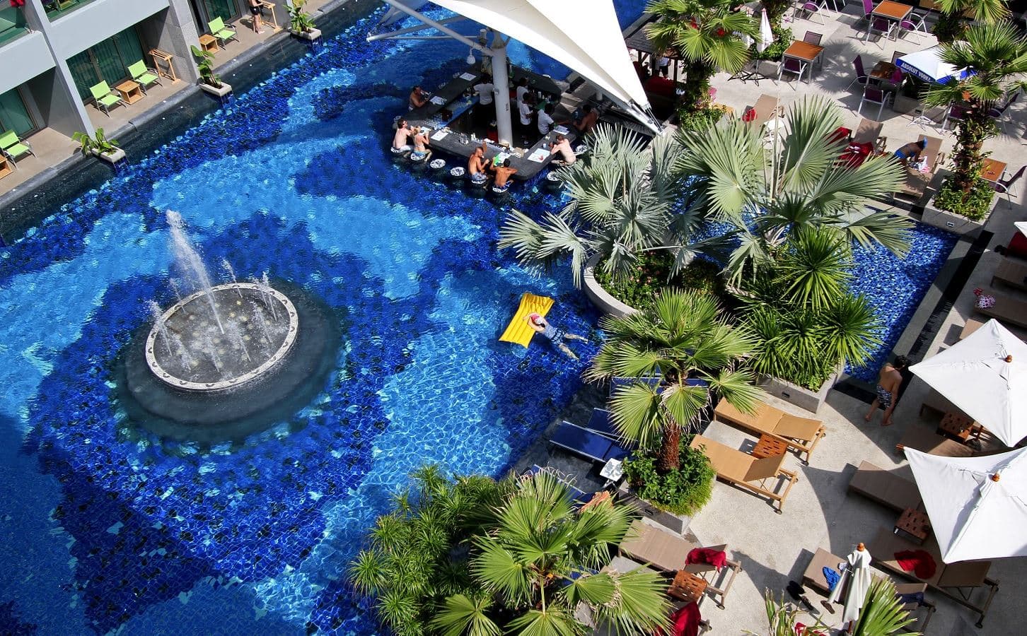 pools-outdoor-pool