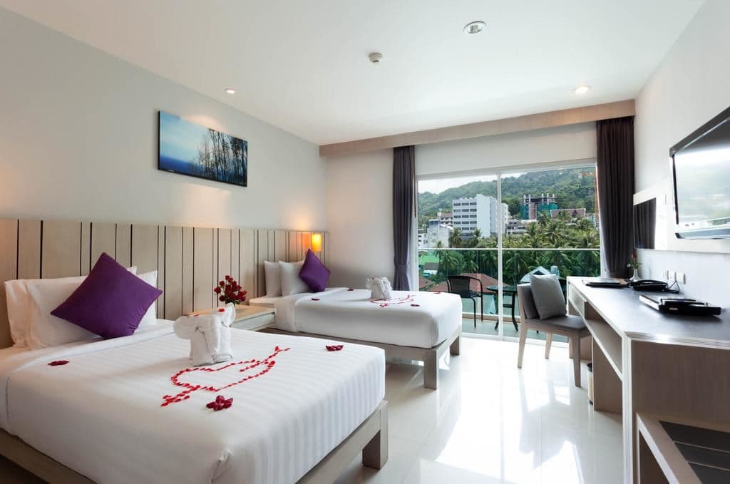 rooms-superior-room