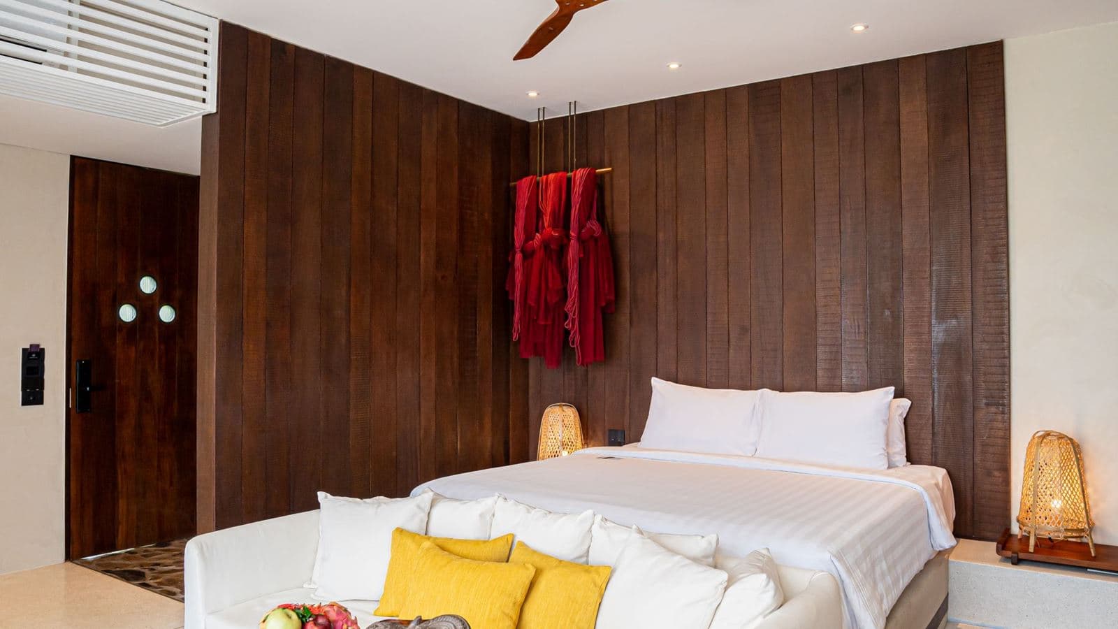 rooms-lux-1bedroom-sea-view-pool-villa