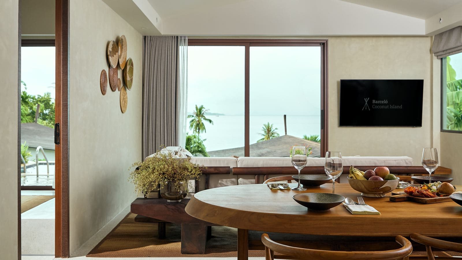 rooms-lux-2bedroom-sea-view-pool-villa
