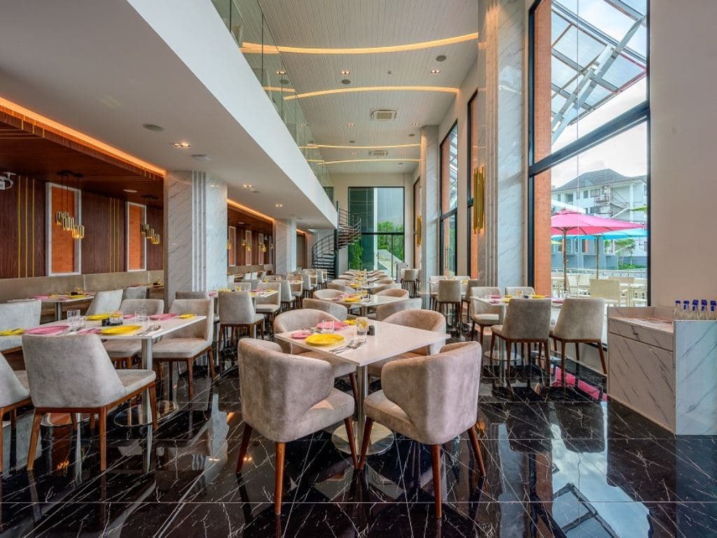 restaurants-m-cafe
