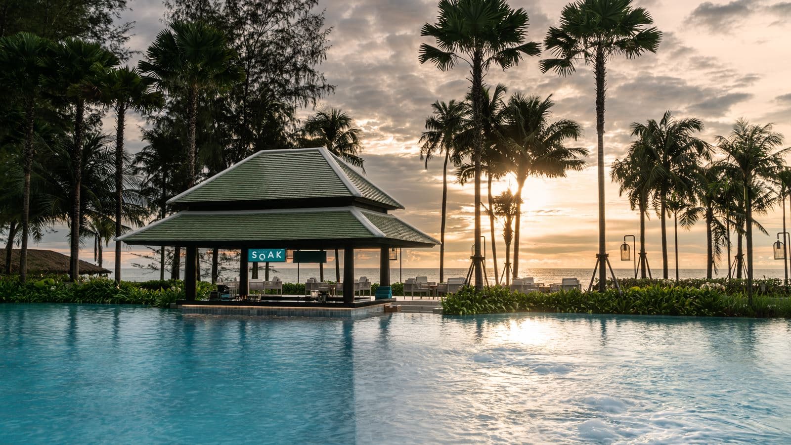 bars-soak-pool-bar