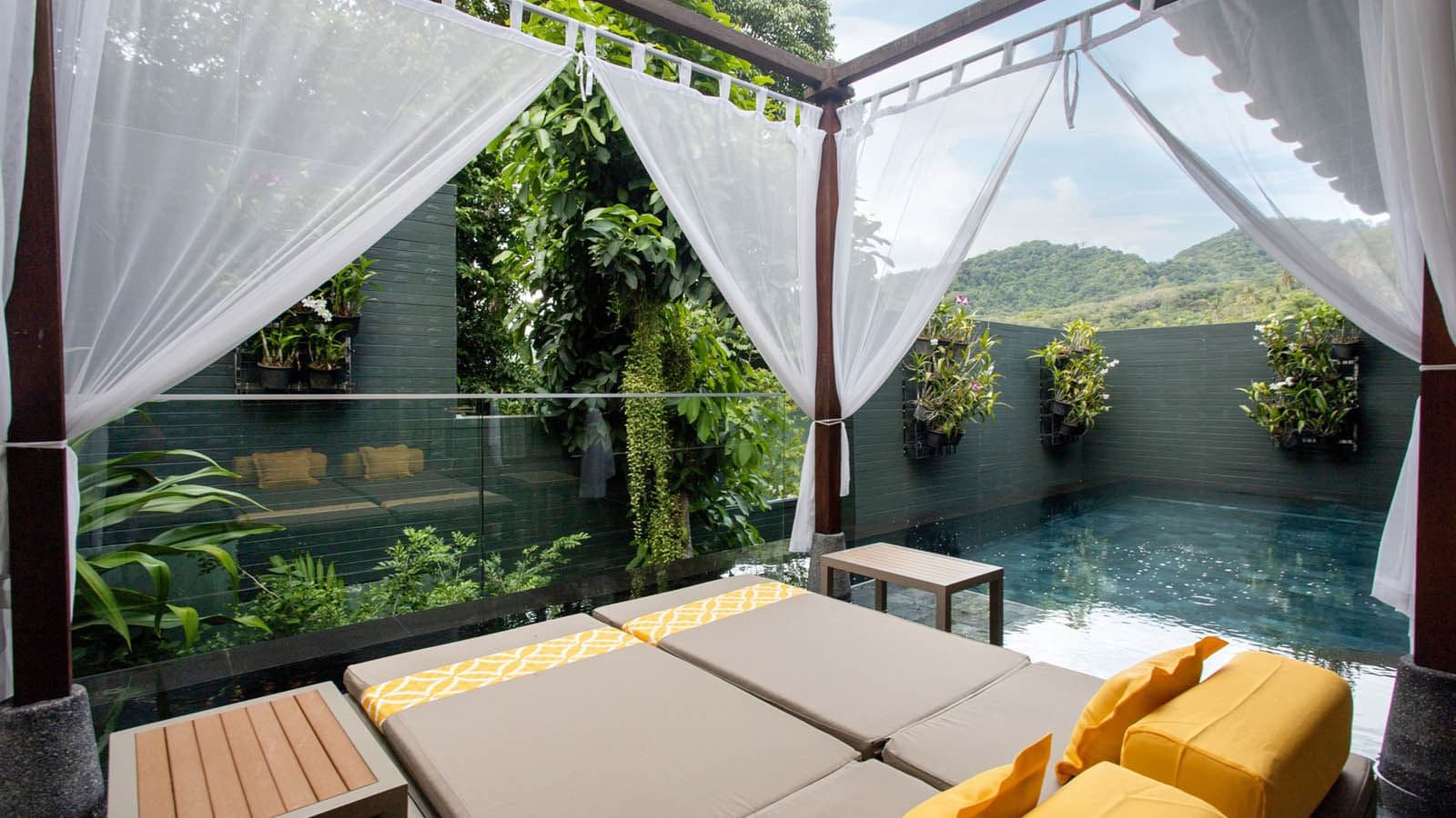 rooms-pool-villa