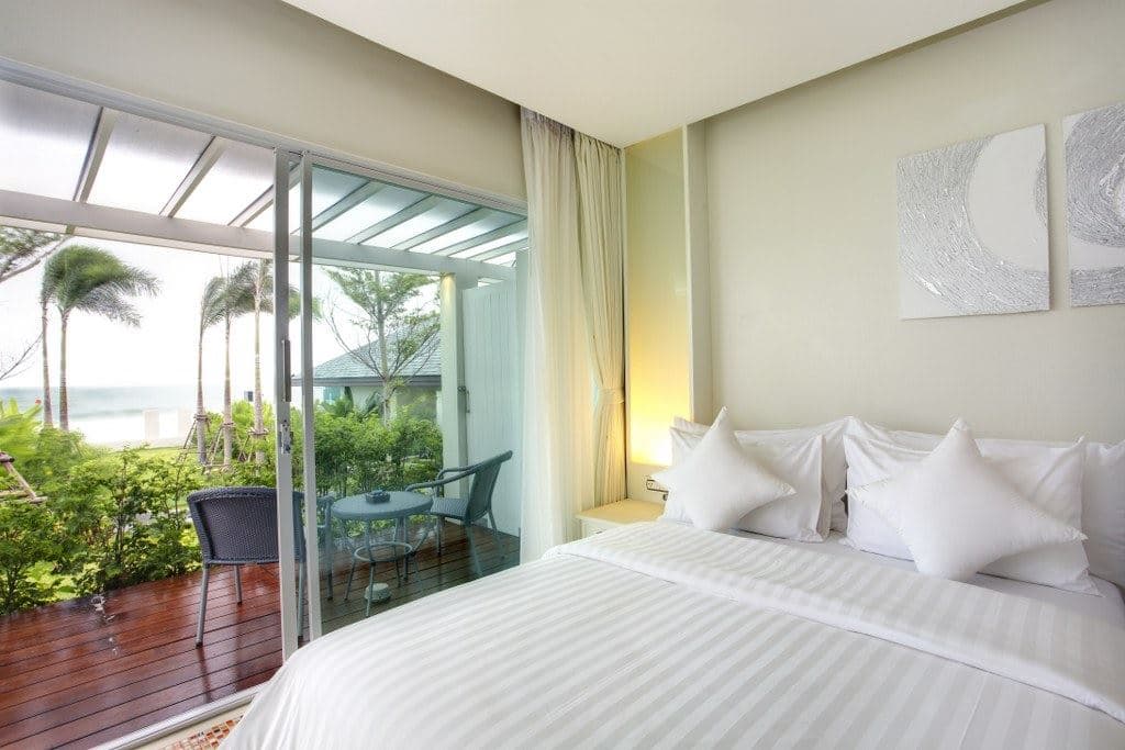 rooms-garden-pool-villa