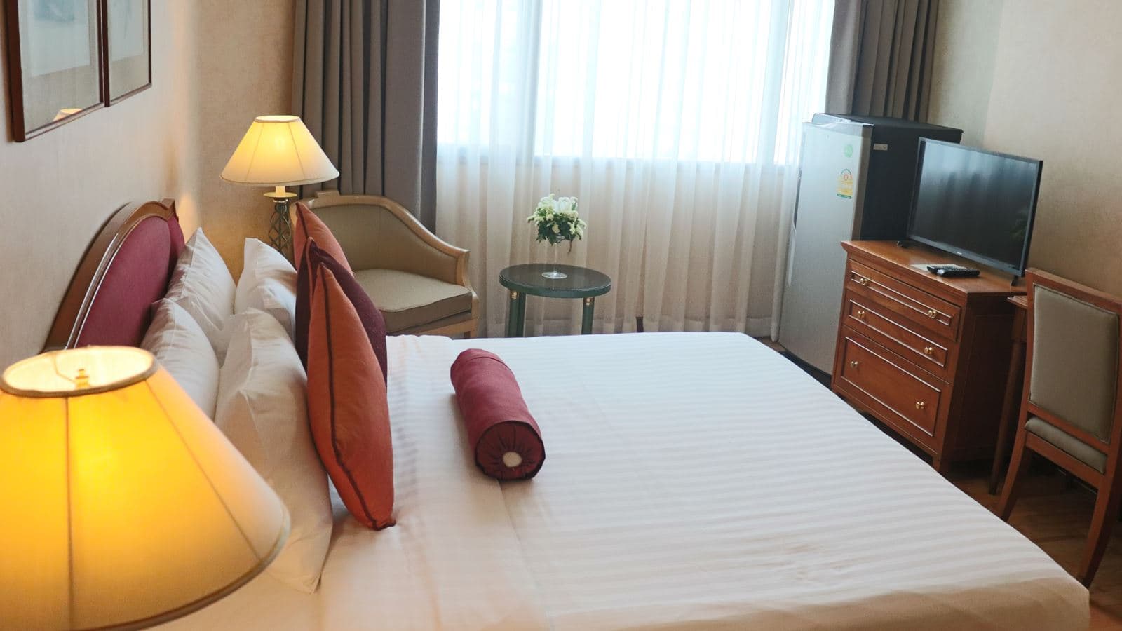 rooms-premier-room