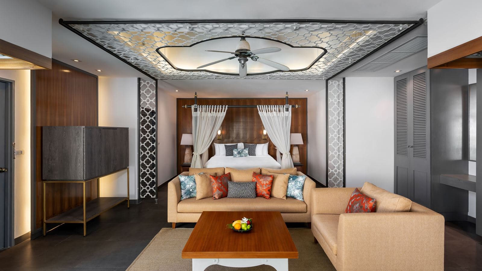 rooms-pool-villa