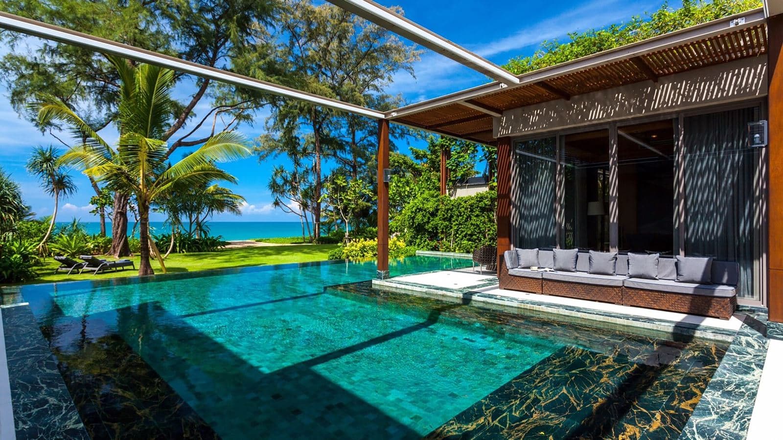 rooms-five-bedroom-beach-front--pool-villa