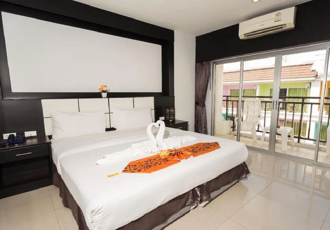 rooms-superior-room