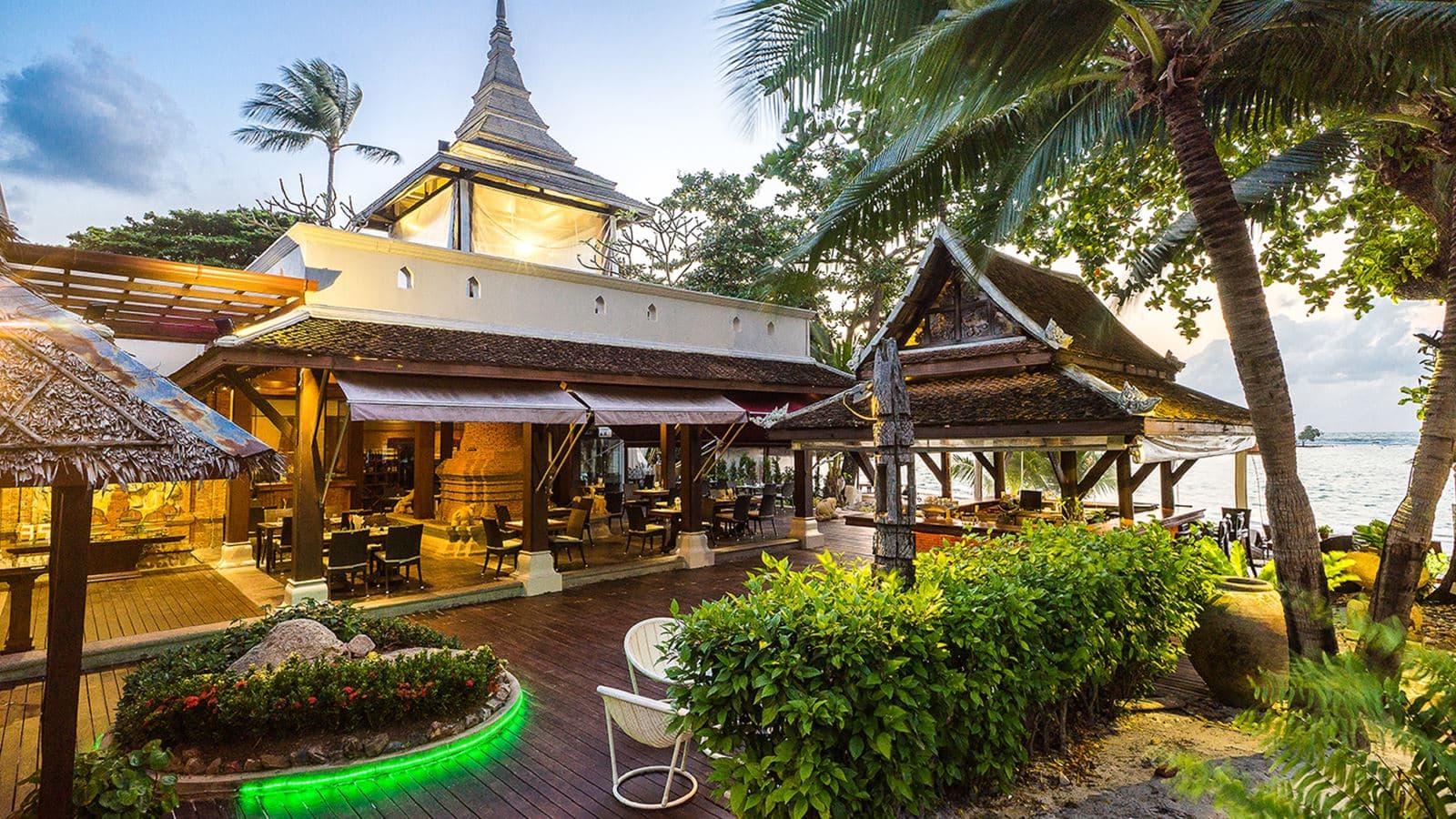restaurants-lare-lae-restaurant--bar