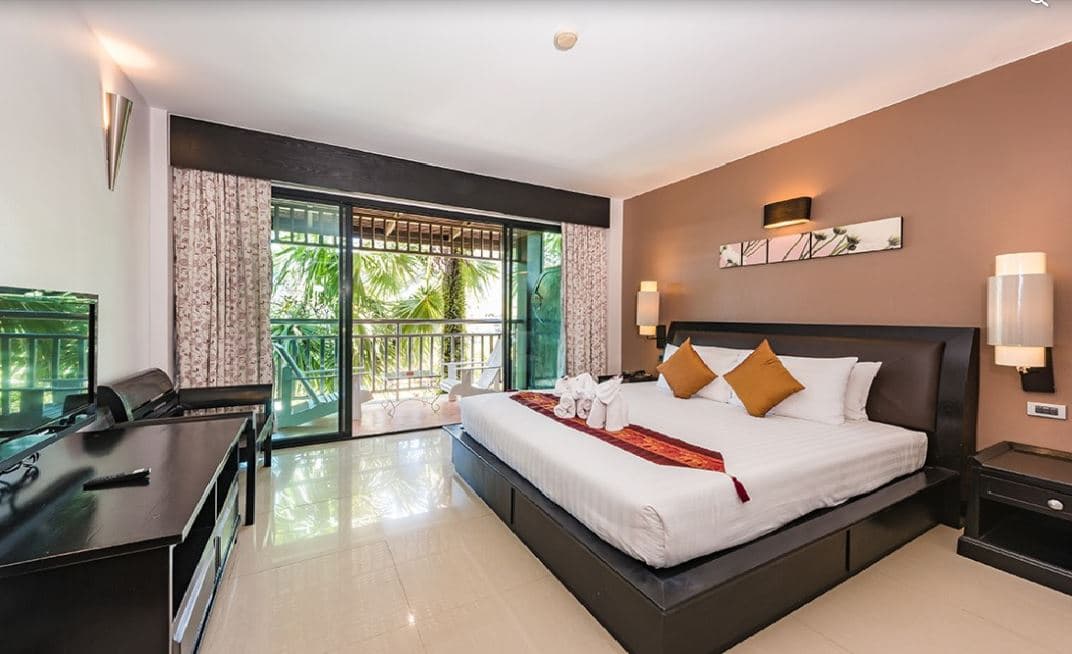rooms-deluxe-room