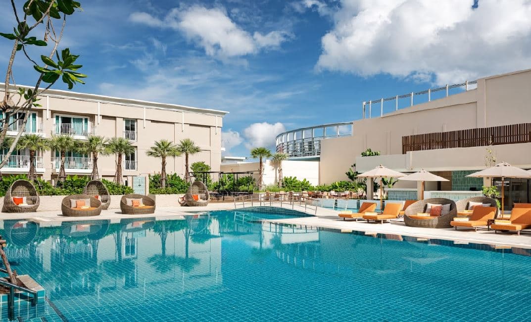 pools-outdoor-pool