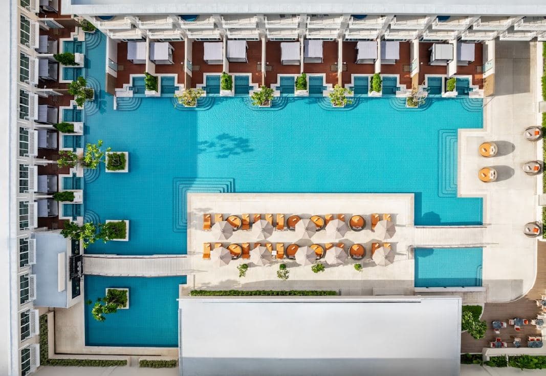 pools-outdoor-pool