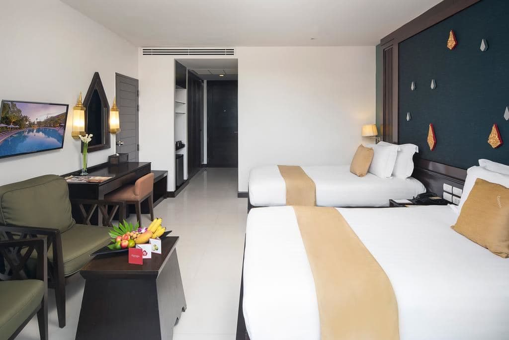 rooms-deluxe-room