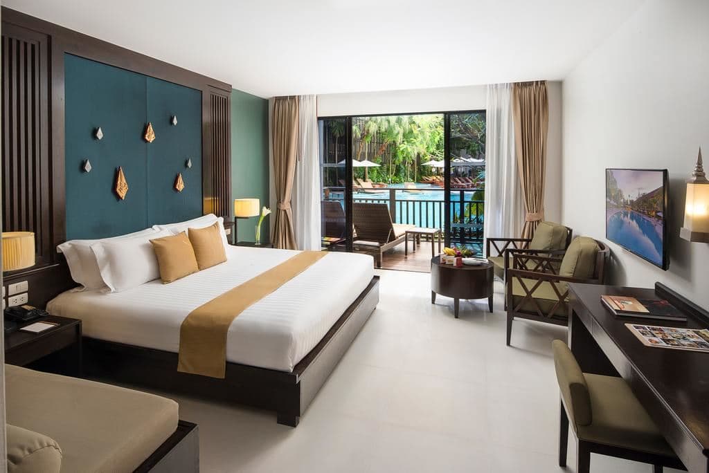 rooms-deluxe-pool-access