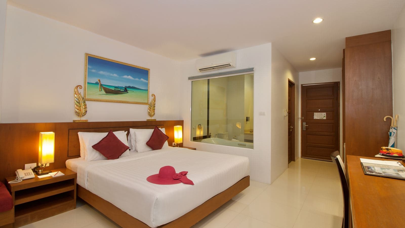 rooms-grand-deluxe-seaview