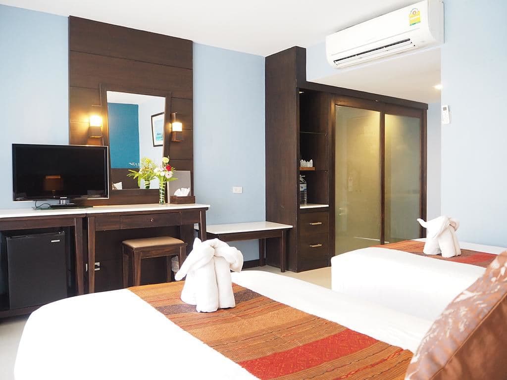 rooms-superior-room