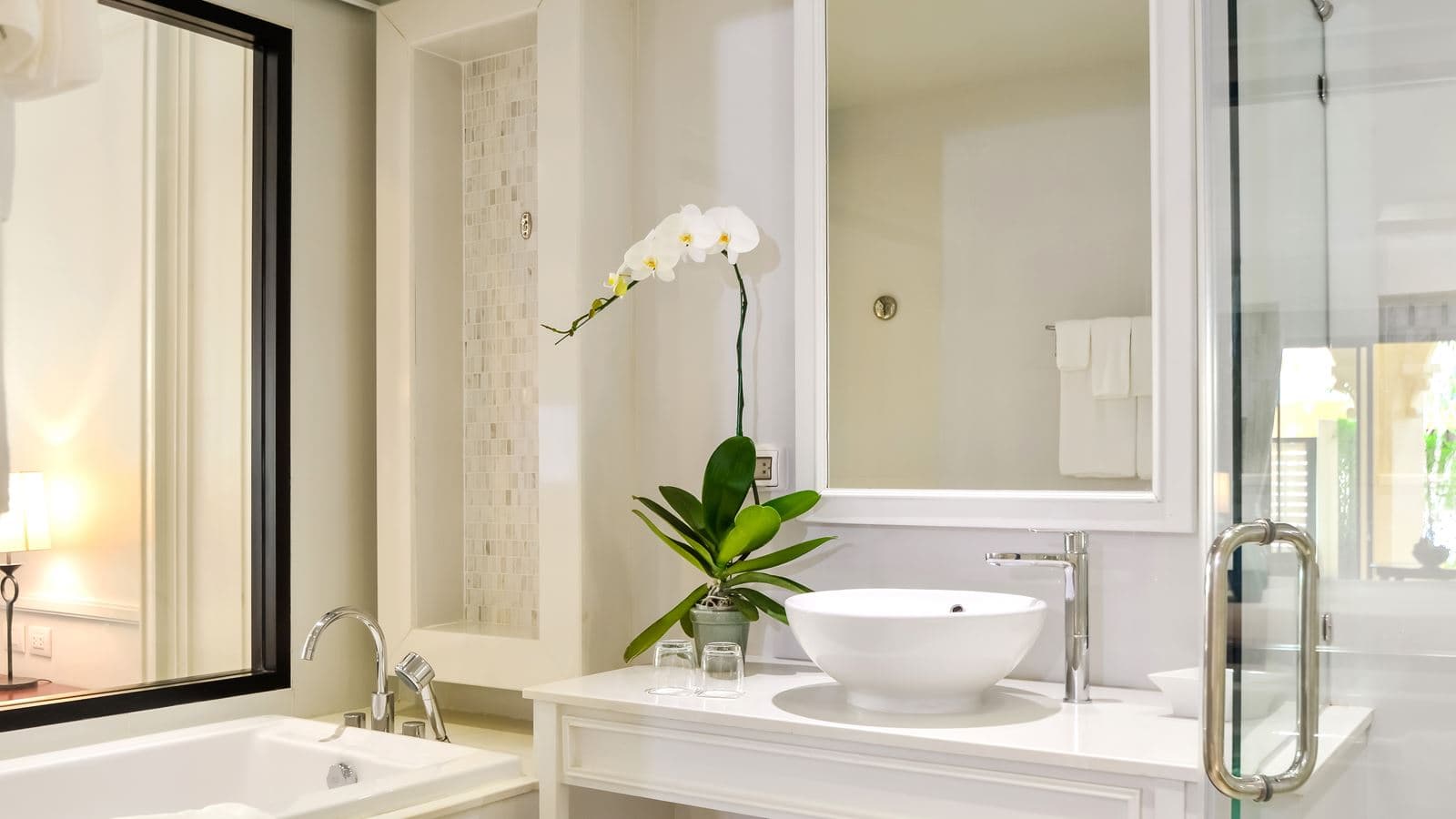 rooms-deluxe-garden-room
