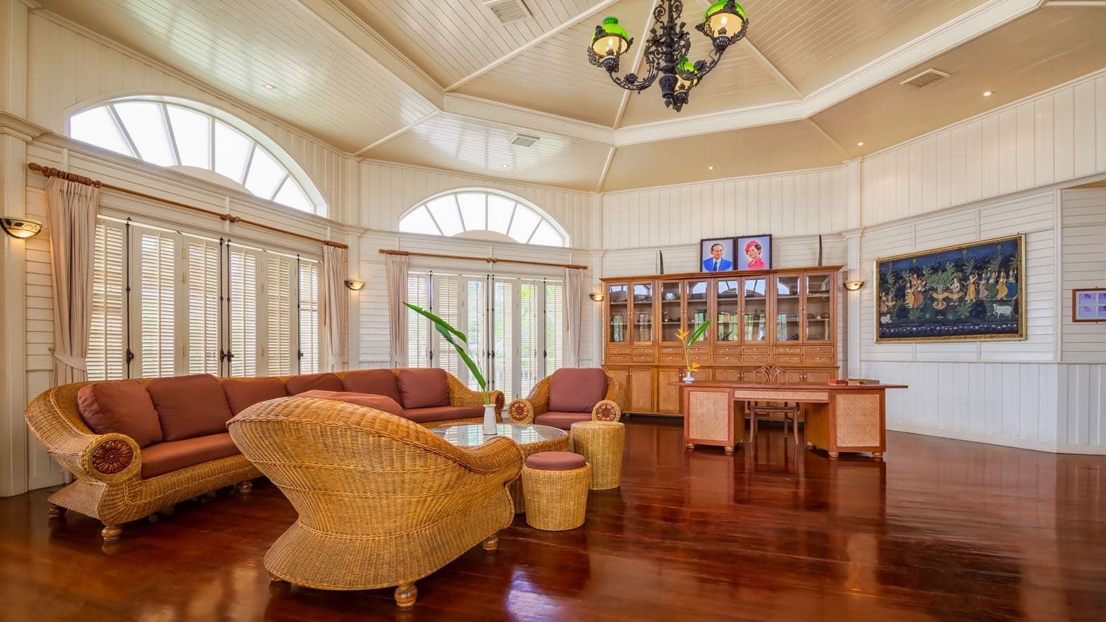 rooms-manathai-suites