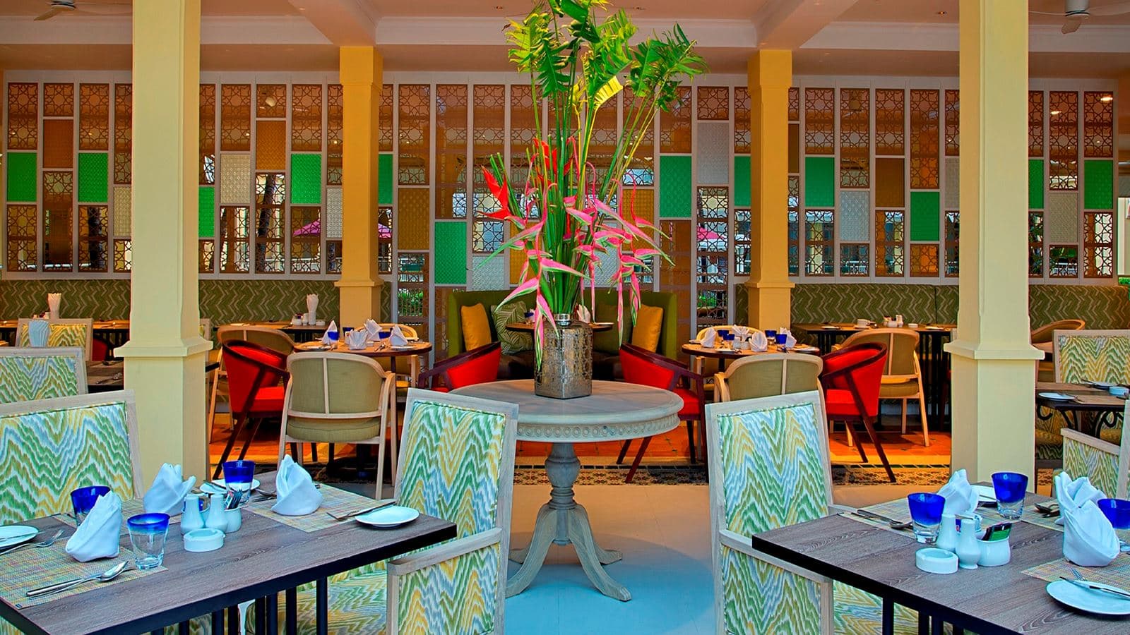 restaurants-colour-restaurant