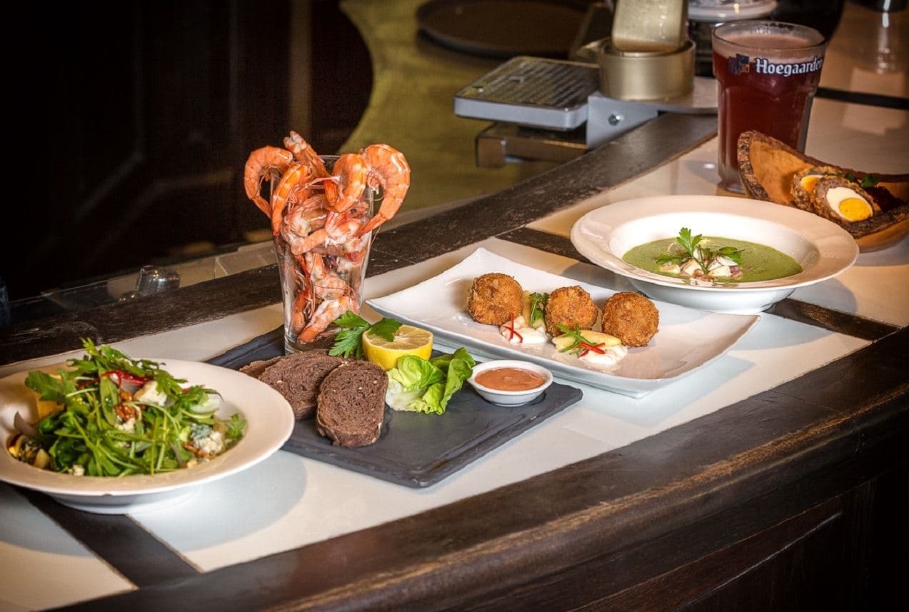 restaurants-the-greedy-pig-restaurant