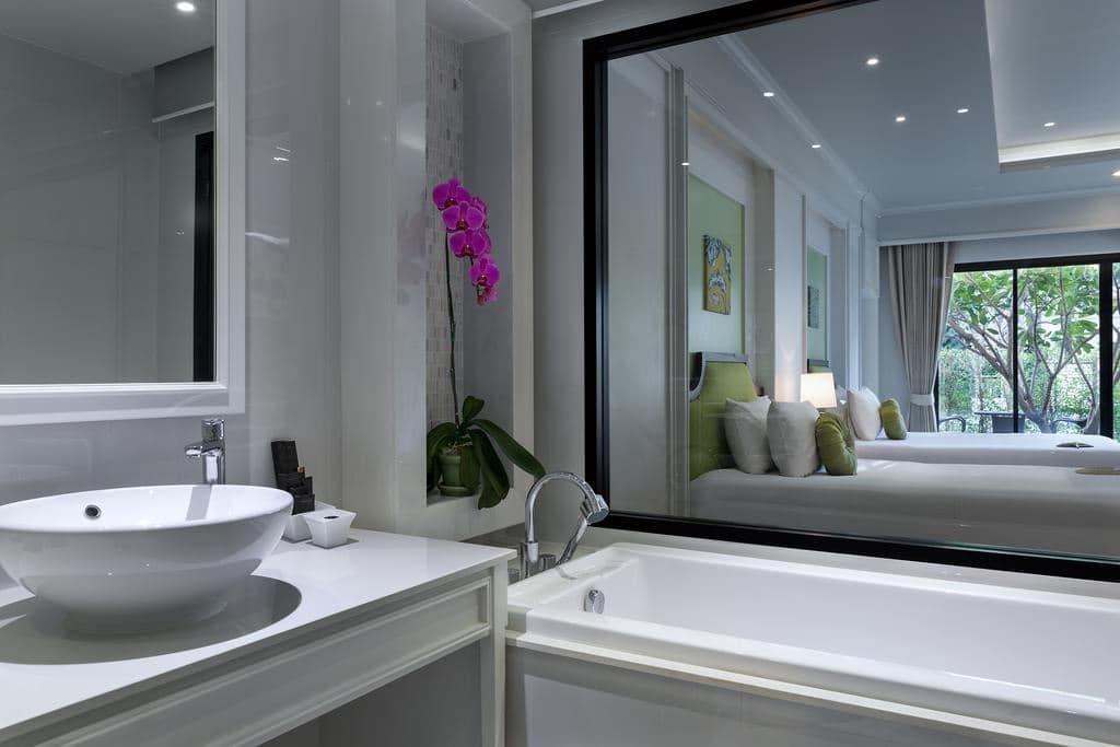 rooms-family-garden-room