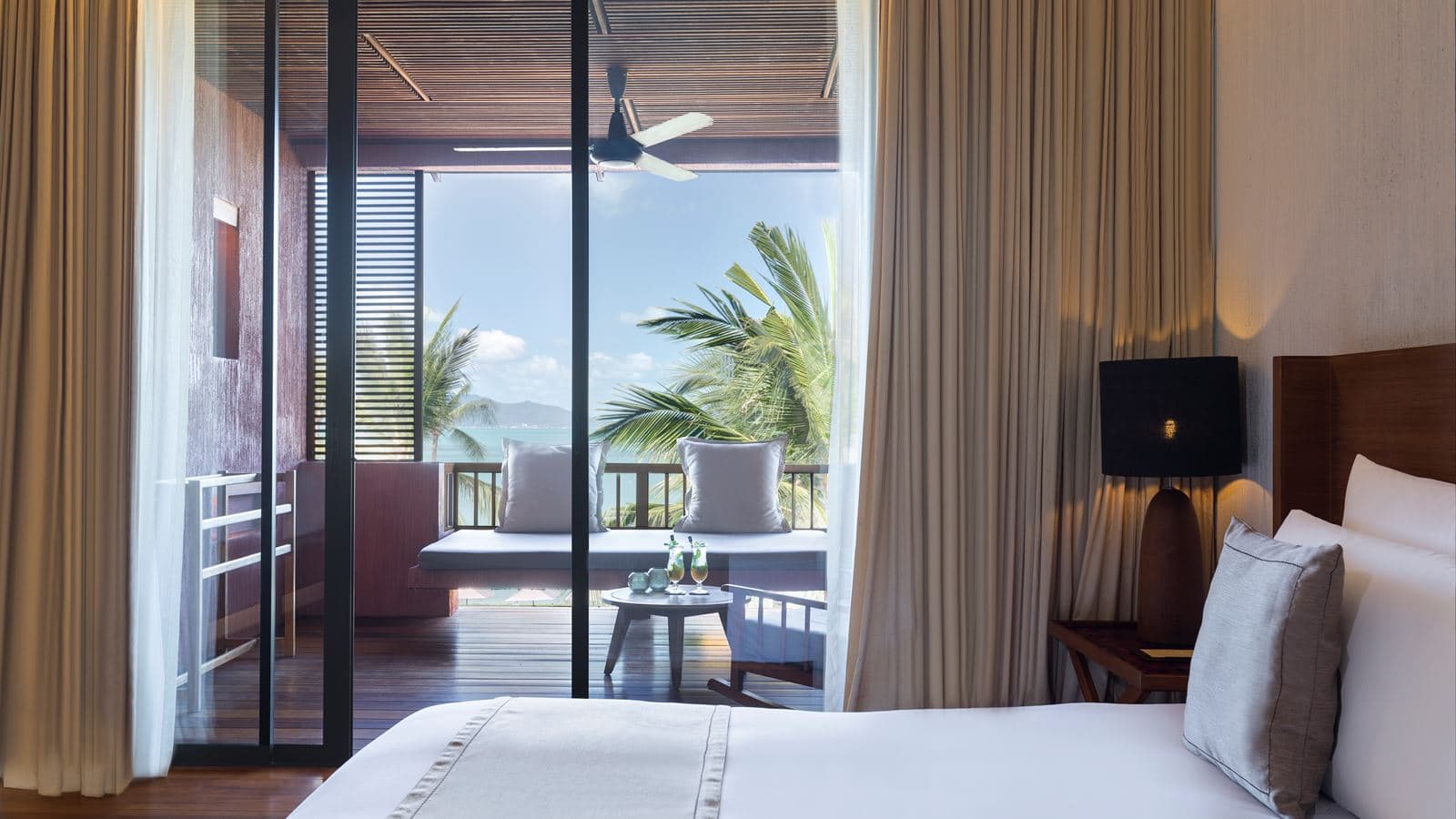 rooms-sea-view-room