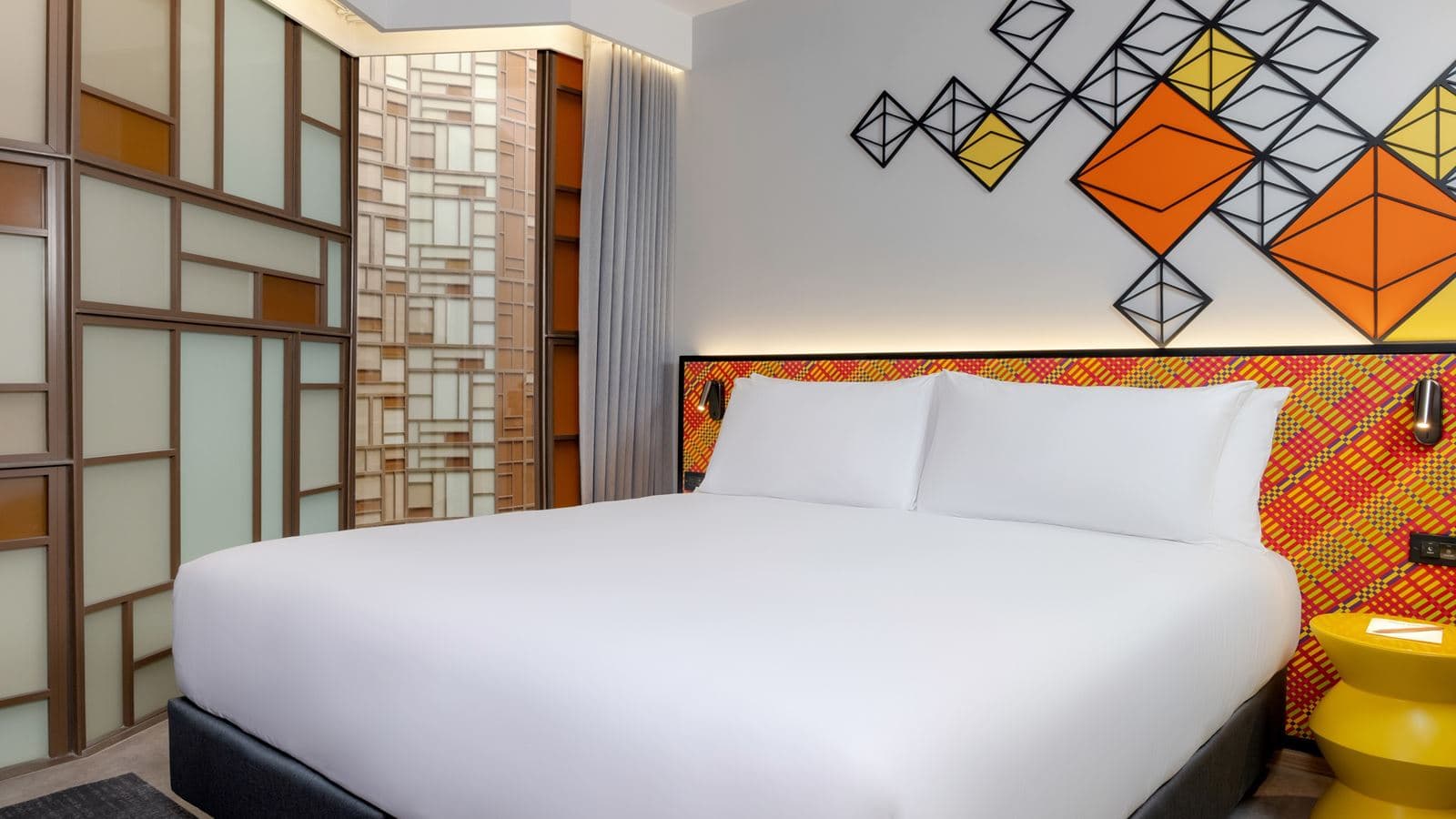 rooms-superior-room