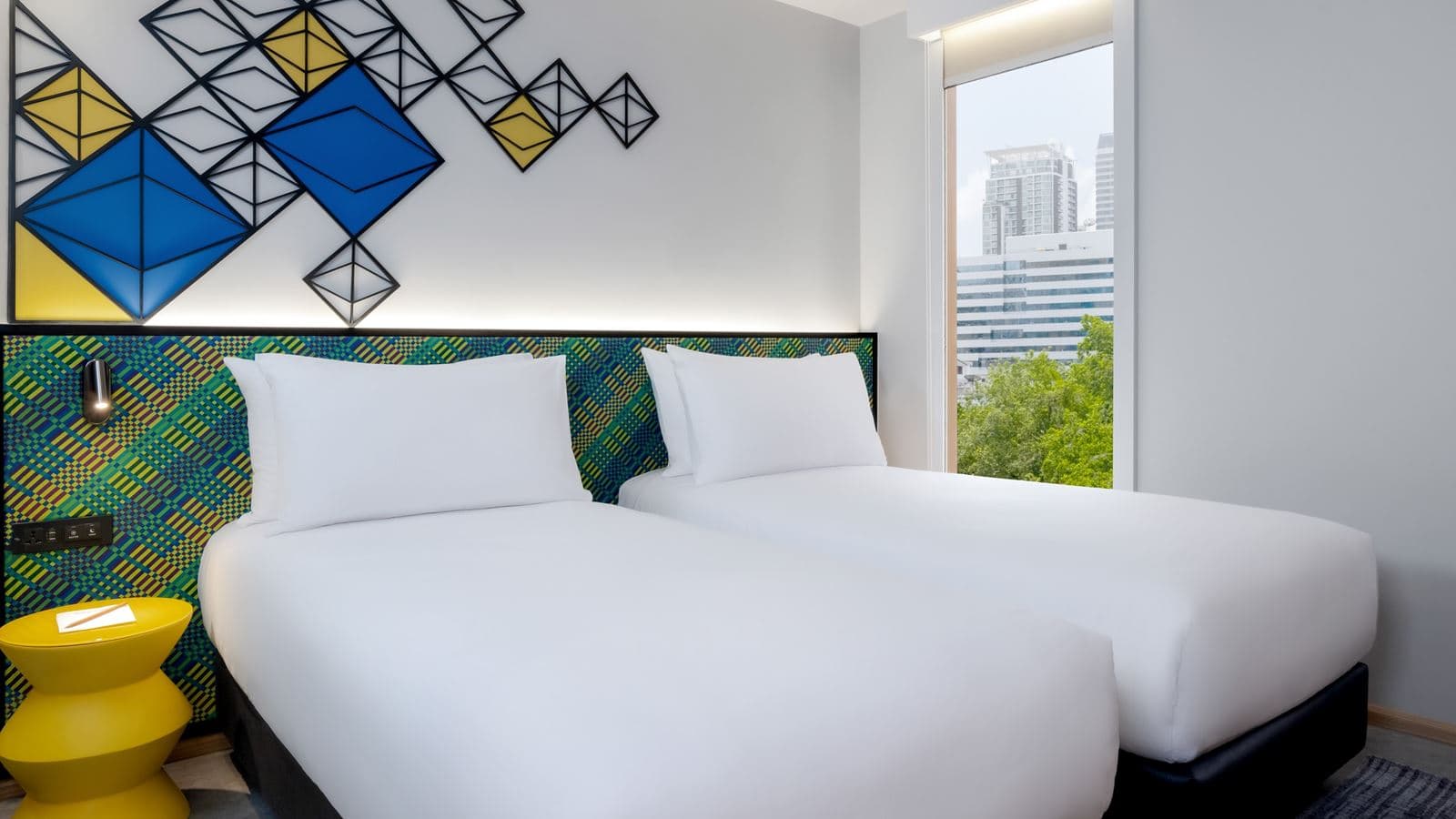 rooms-standard-room