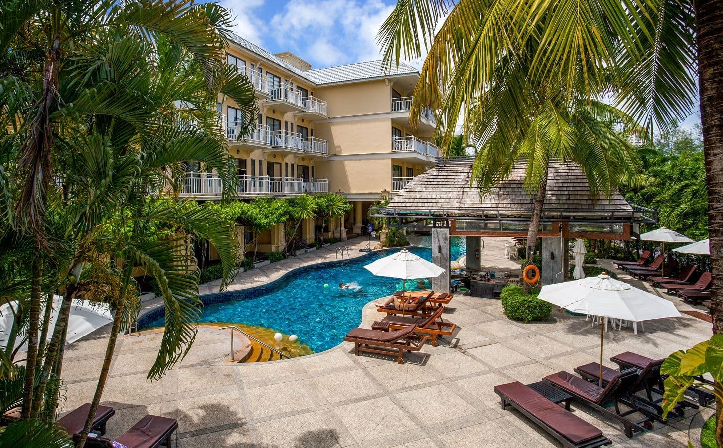 pools-outdoor-pool