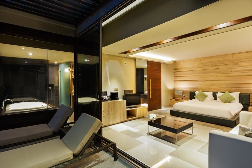 rooms-deluxe-suite
