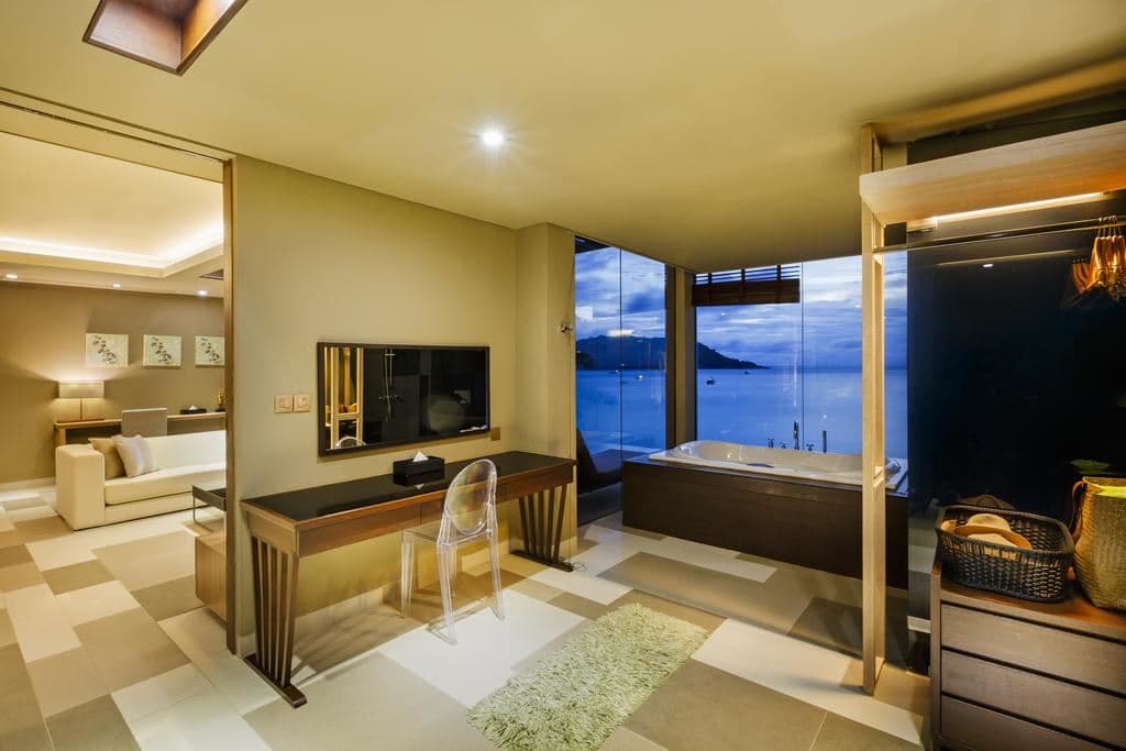 rooms-deluxe-suite