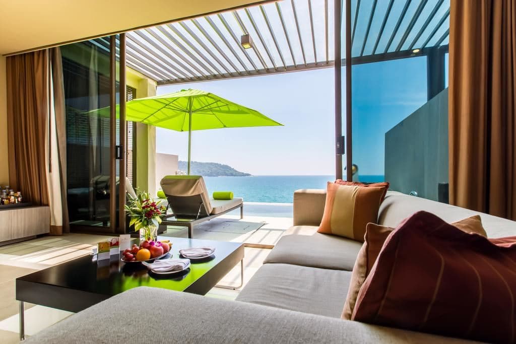 rooms-deluxe-suite