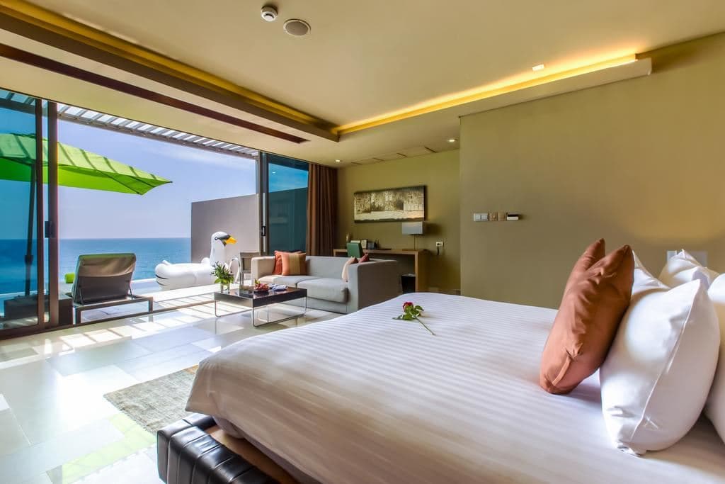 rooms-deluxe-suite