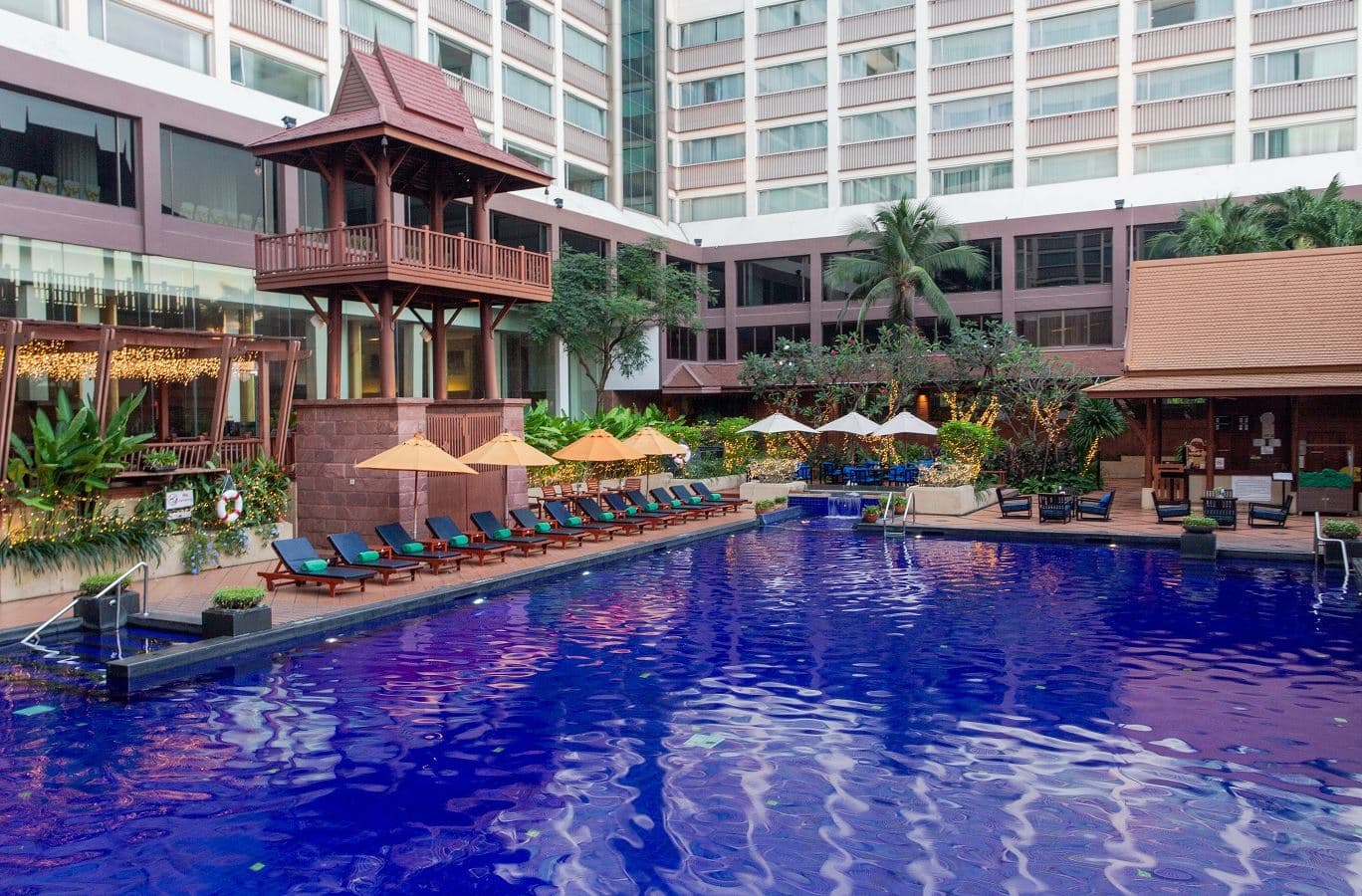 pools-outdoor-pool
