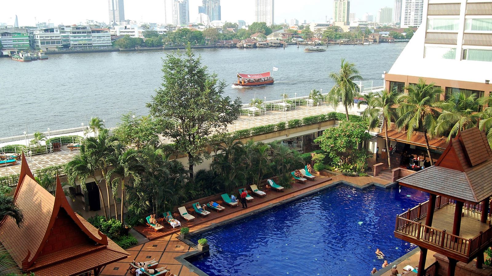 pools-outdoor-pool