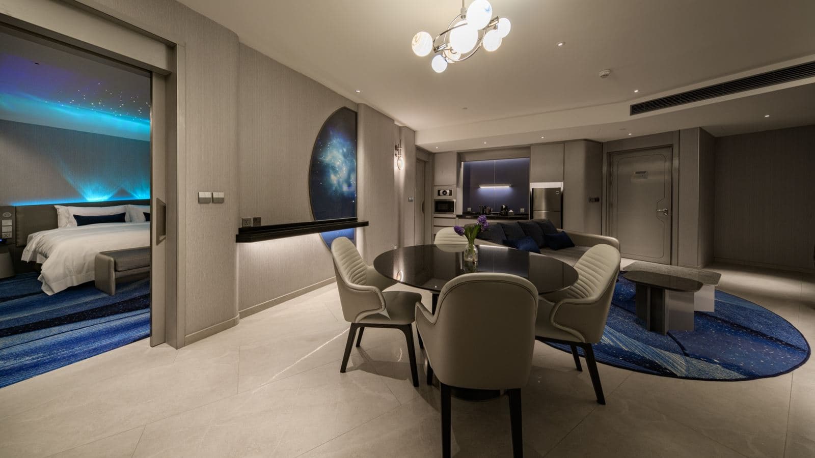 rooms-space-suite