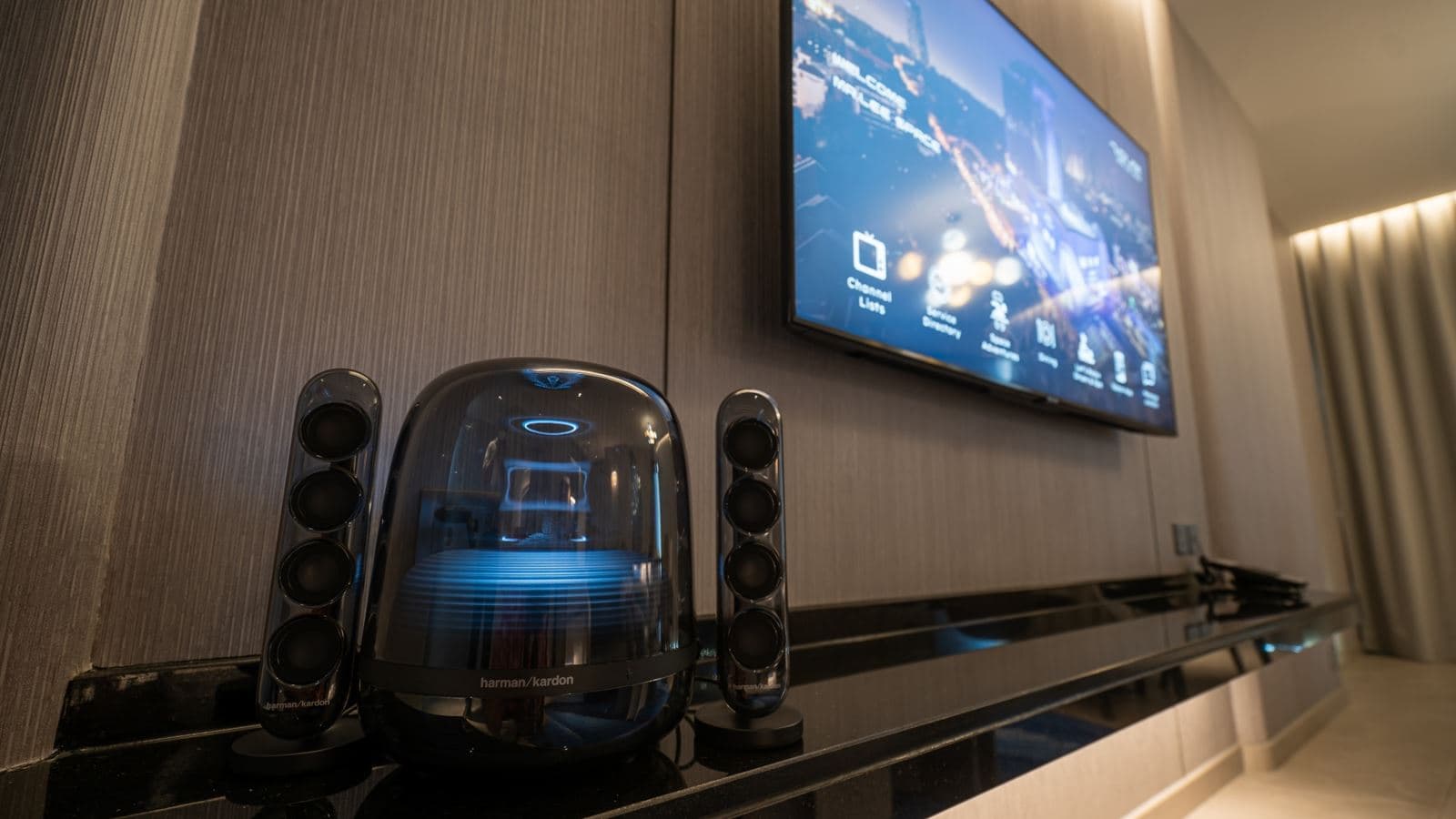 rooms-space-suite