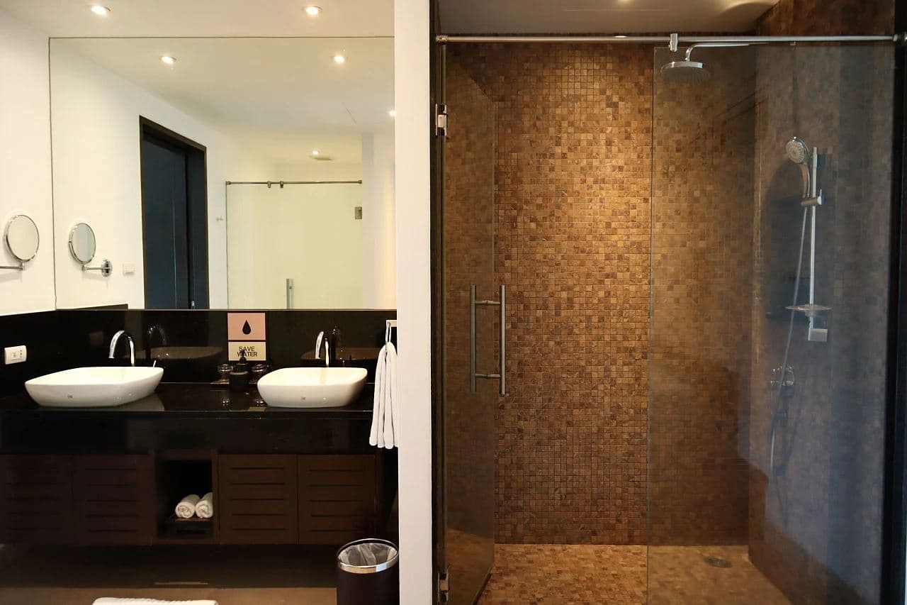 rooms-two-bedroom-pool-villa-beach-front