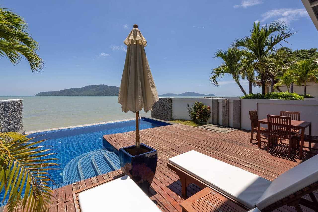 rooms-two-bedroom-pool-villa-beach-front