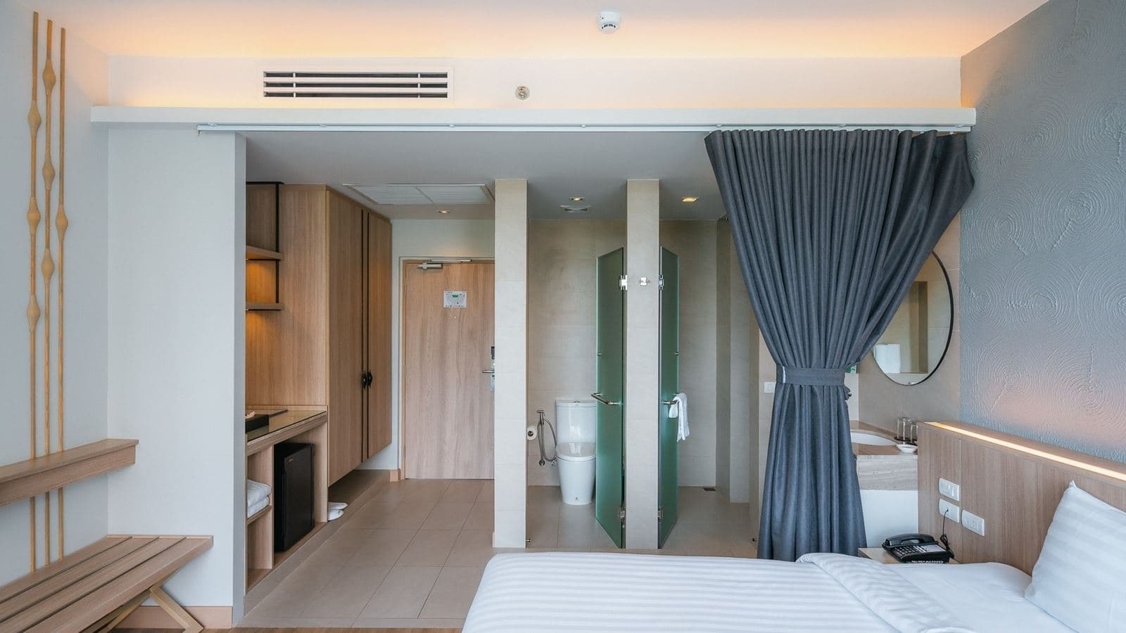 rooms-studio-room