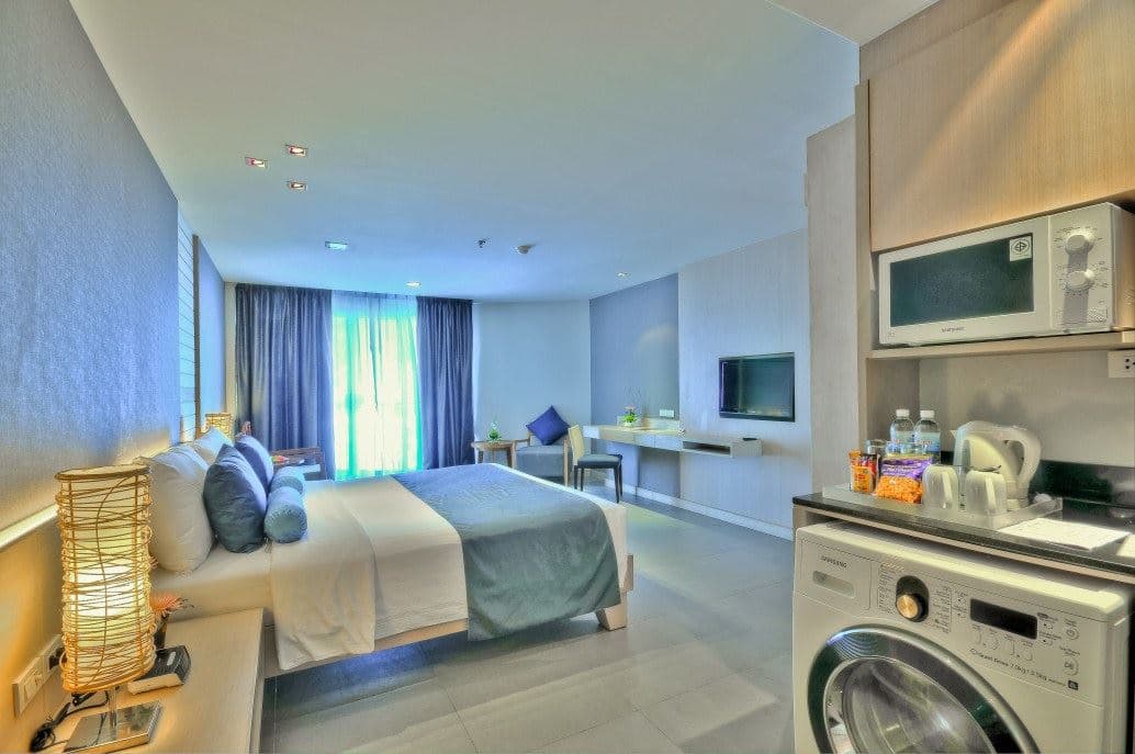 rooms-deluxe-room