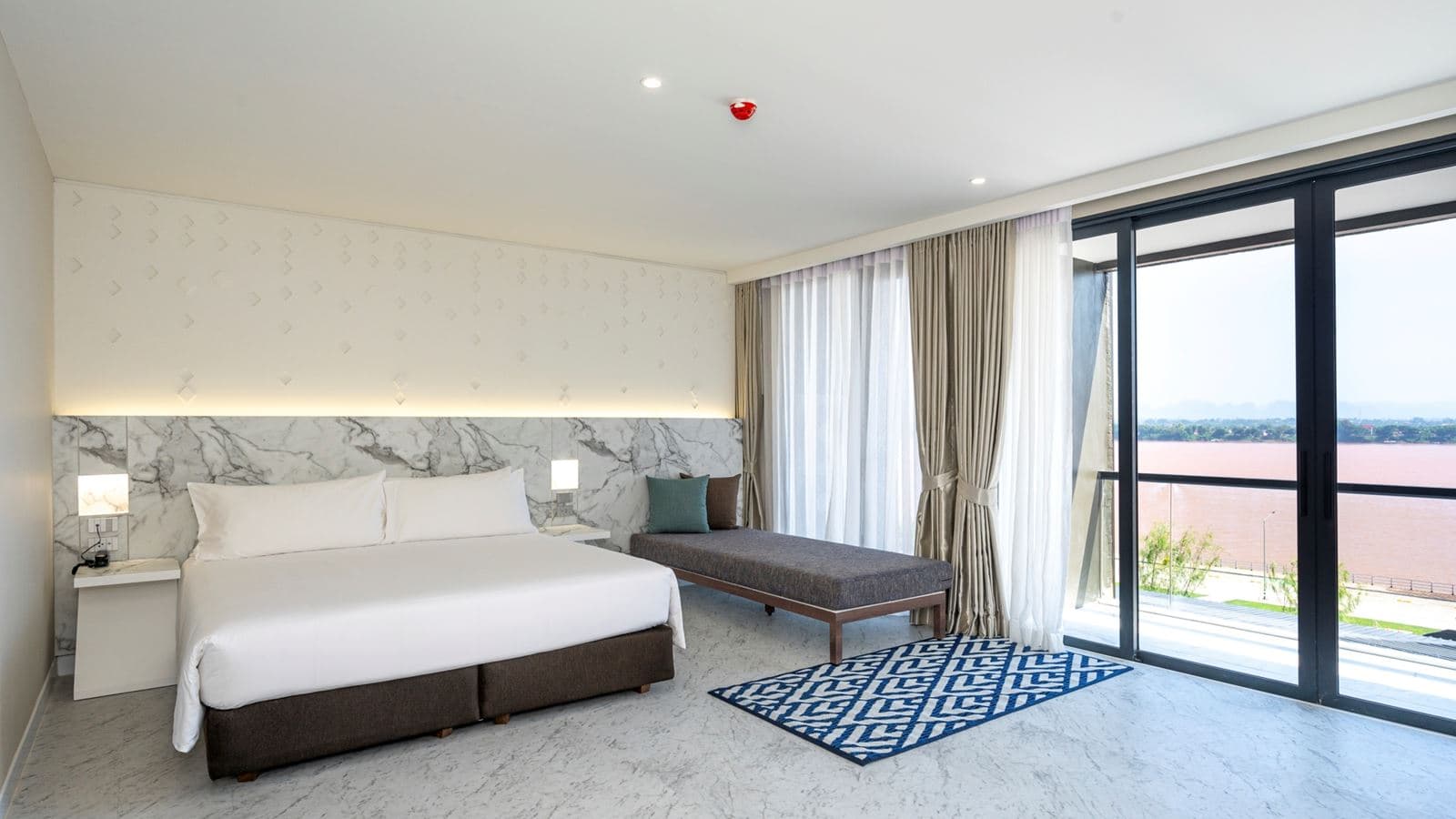 rooms-suite-king